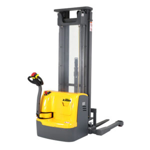 3300 lb High-Reach Electric Stacker CTDR15-III-220